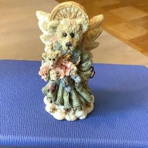 Adorable Angel from heaven Boyd’s Bear.